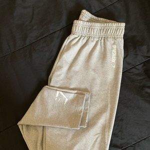 GYMSHARK light grey leggings, M